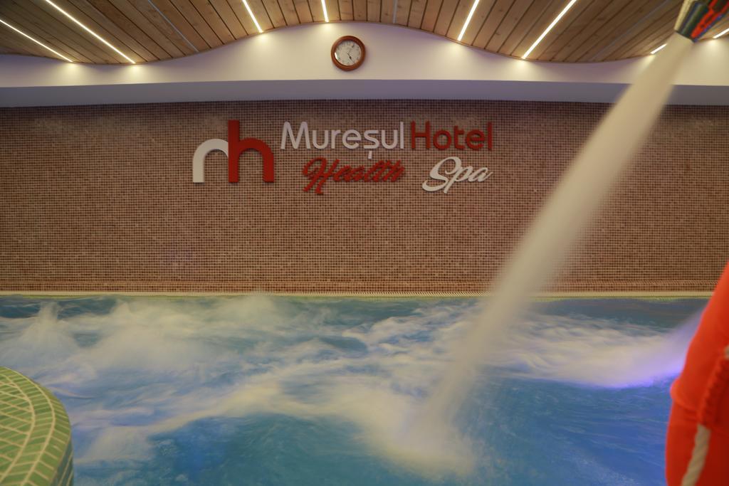 Hotel Muresul Health Spa ソバタ エクステリア 写真