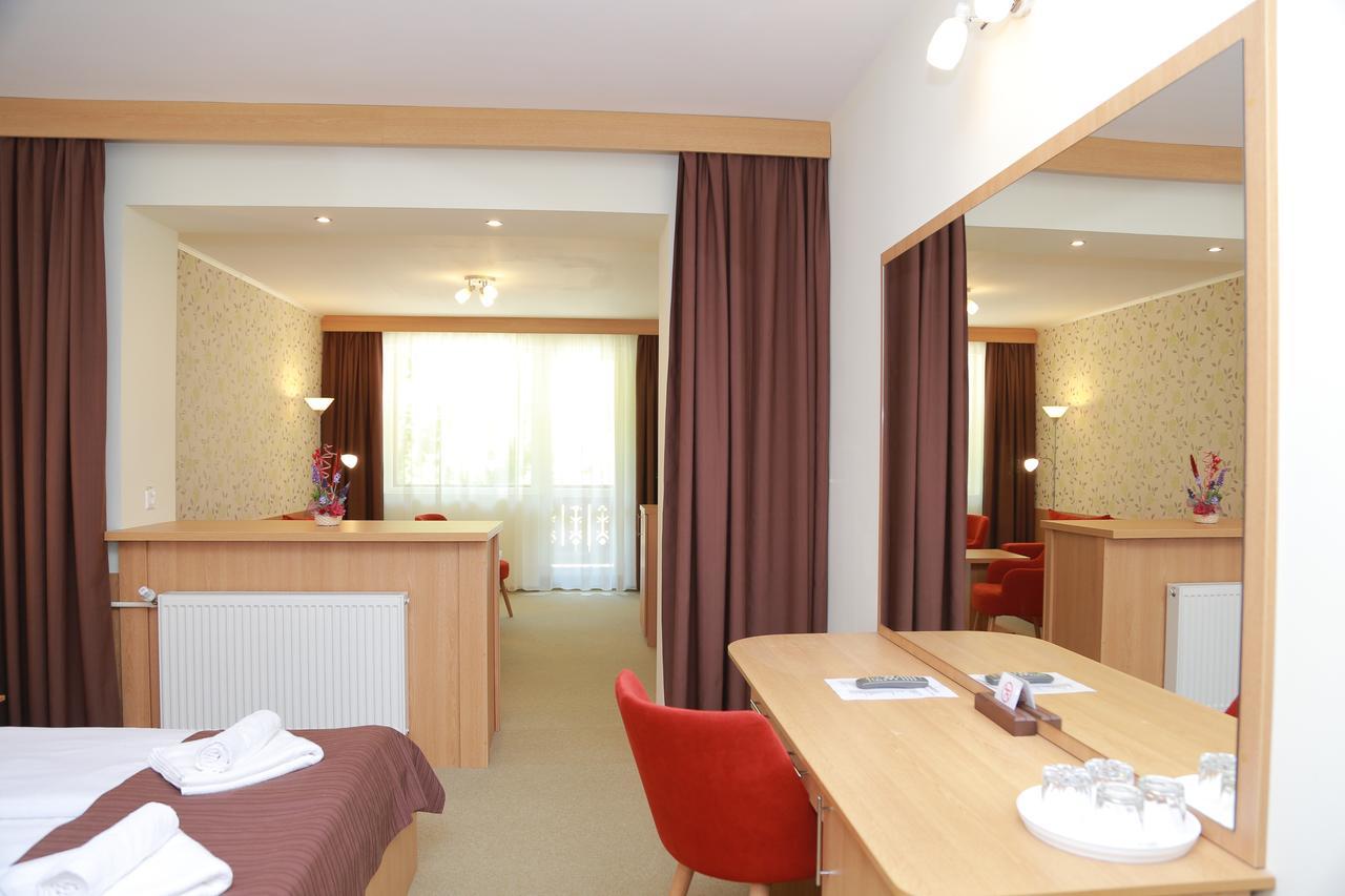 Hotel Muresul Health Spa ソバタ エクステリア 写真